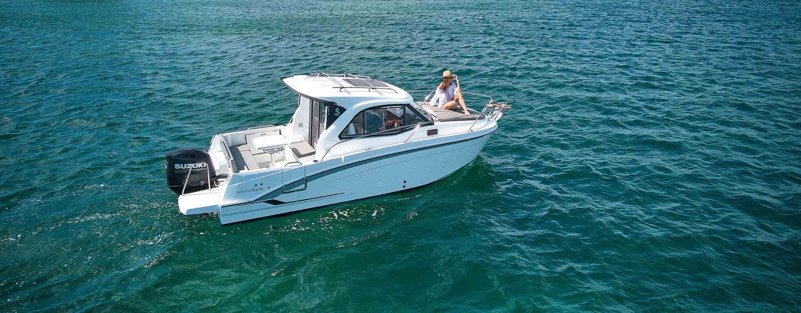 Beneteau Antares 7